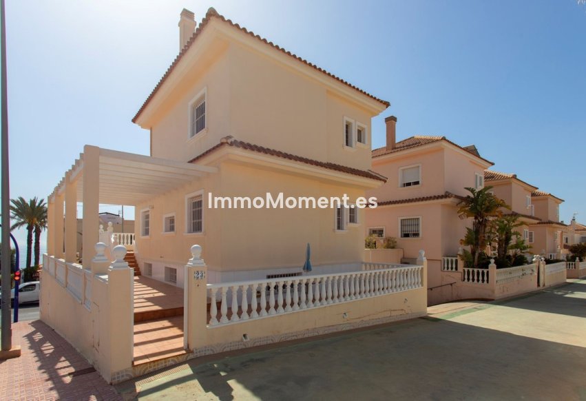 Resale - Detached villa - Torrevieja - Torrevieja Centro