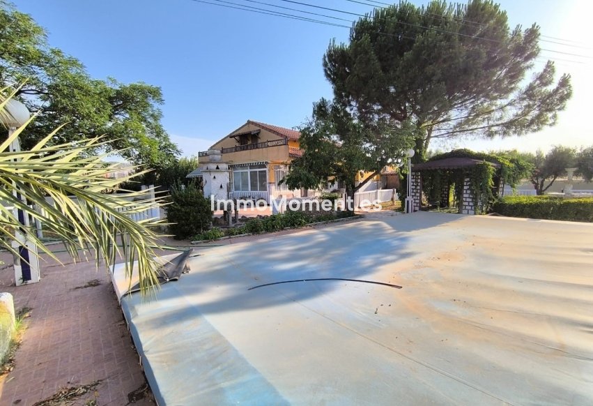 Resale - Detached villa - Yecla - Yecla Centro