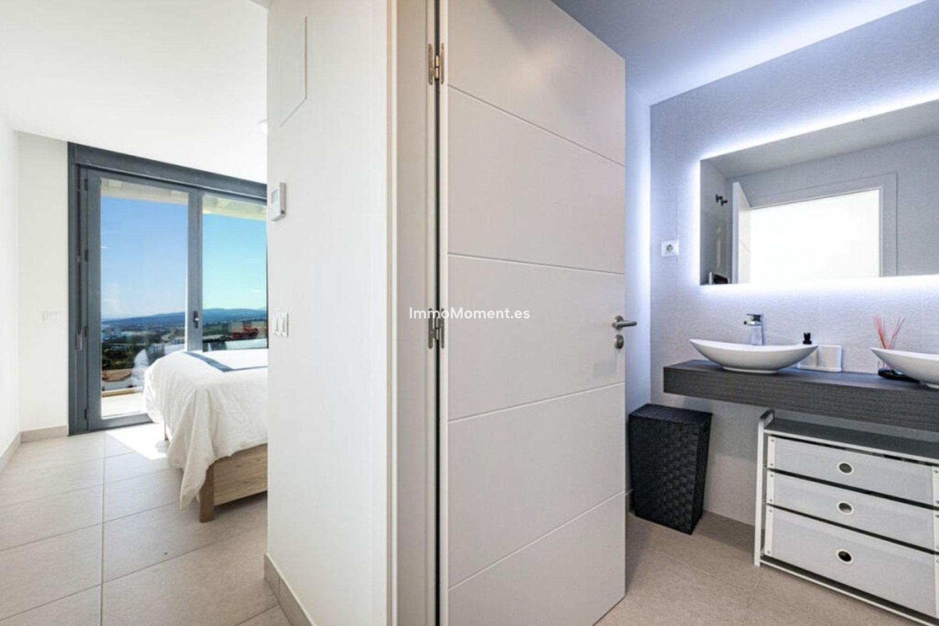Resale - House - Townhouse - Manilva