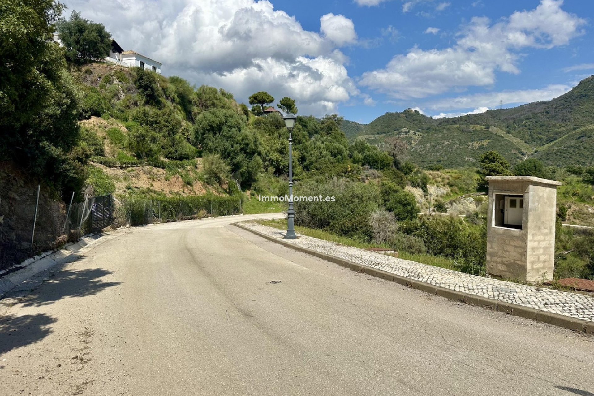 Resale - Land - Benahavís - Benahavís Centro