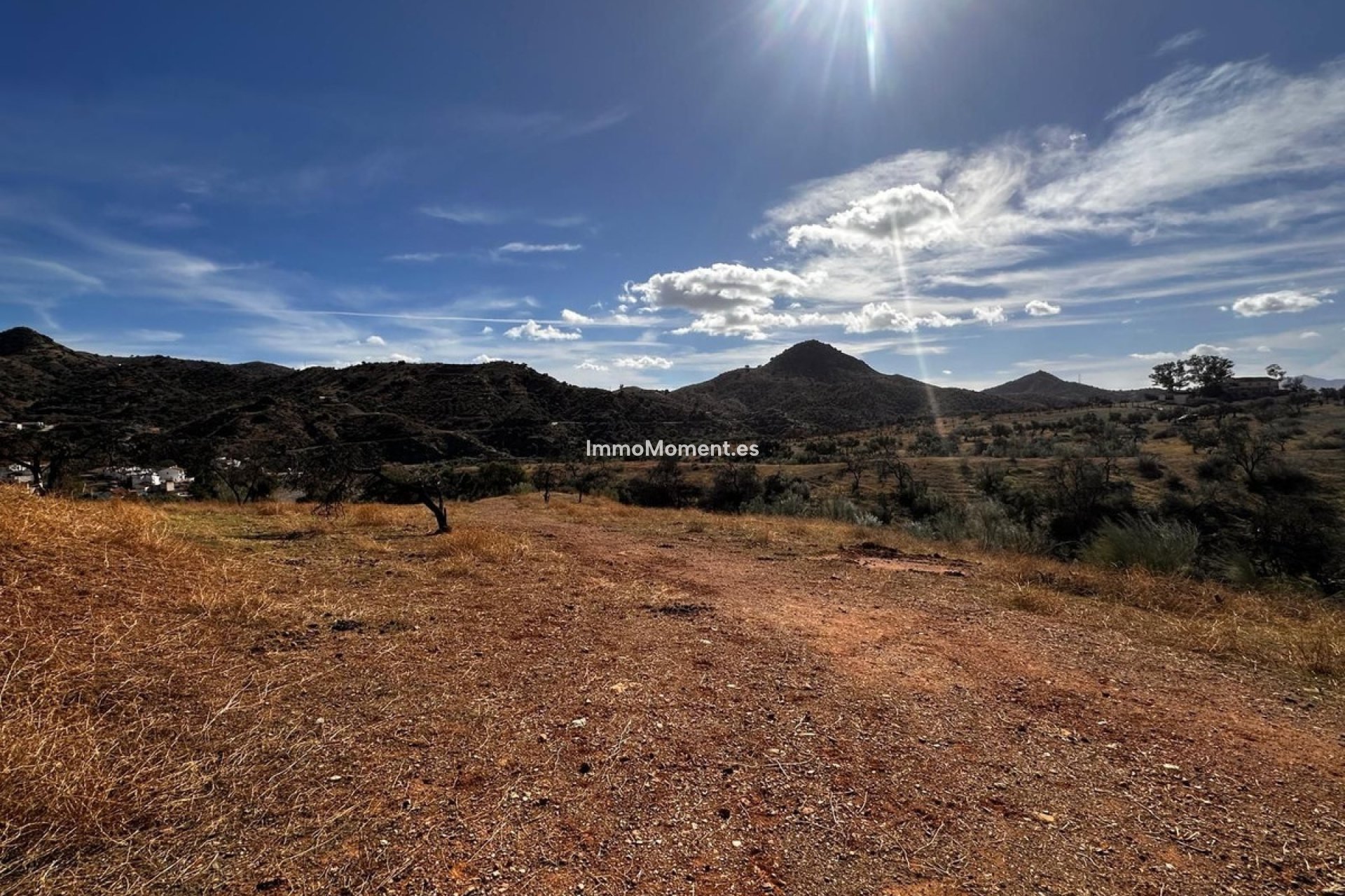 Resale - Land - Inland  - Almogía