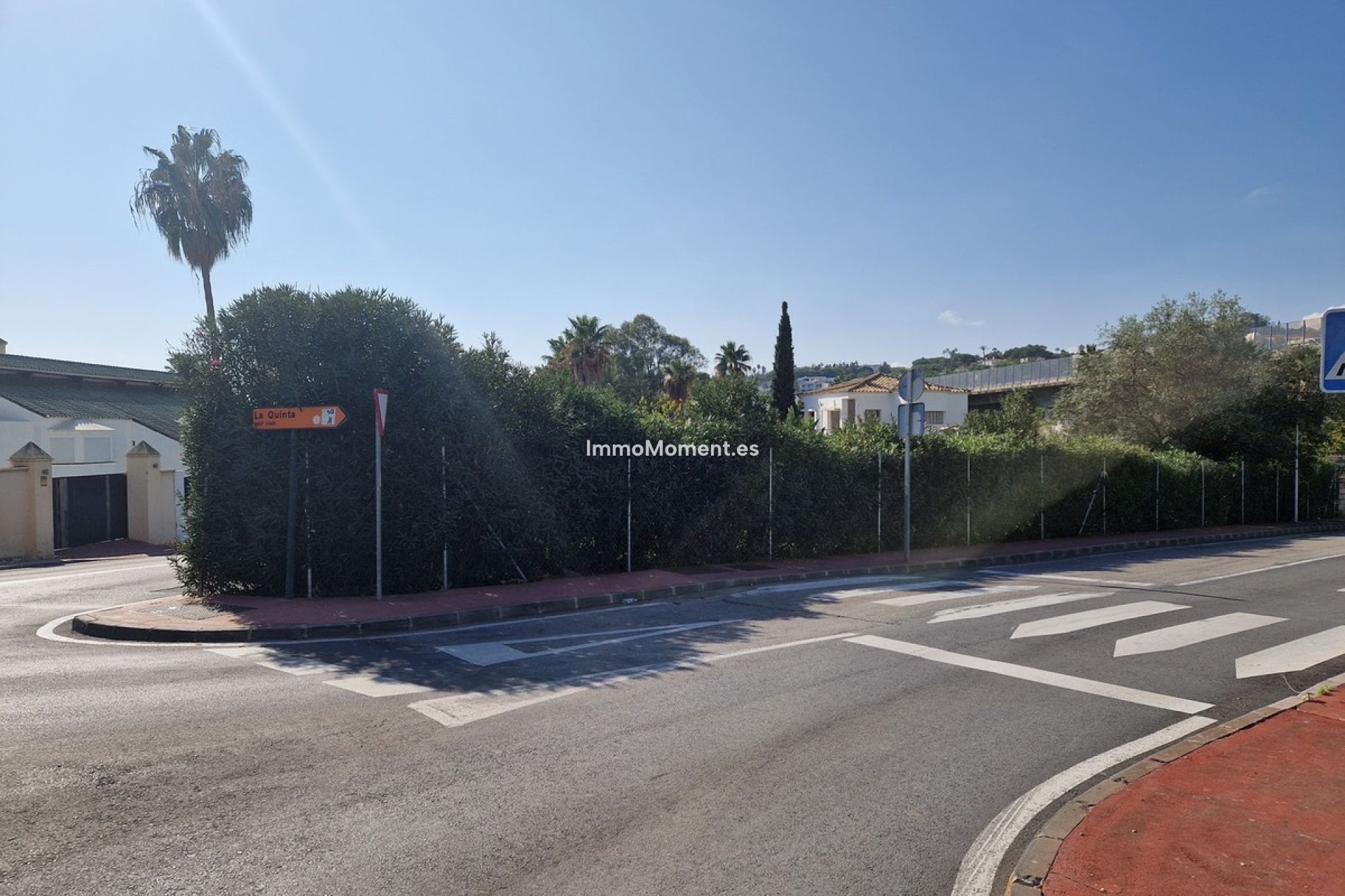 Resale - Land - Marbella - Nueva Andalucía