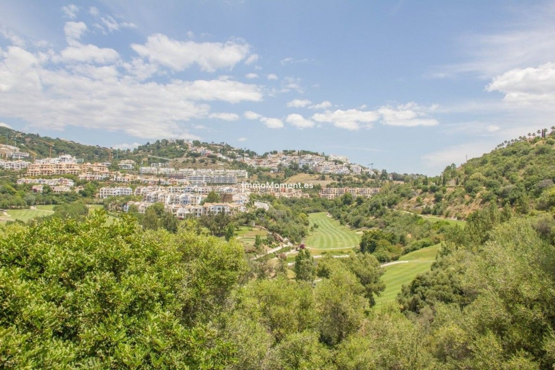 Resale - Plot - Benahavís - Benahavís Centro