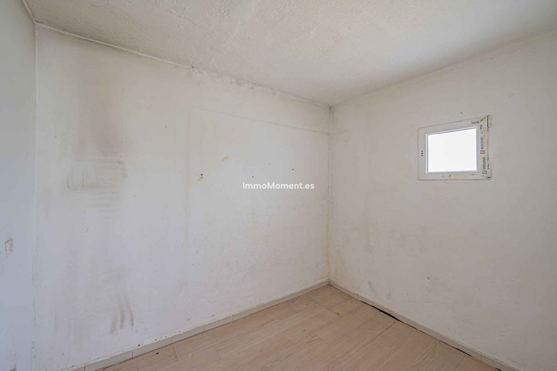 Resale - Plot - Estepona - Costalita
