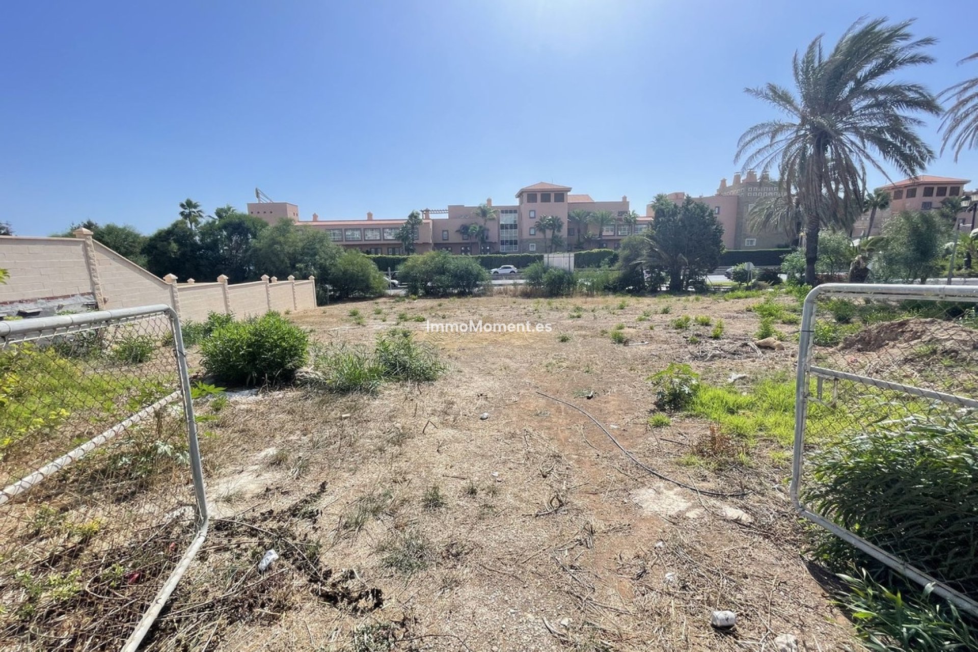Resale - Plot - Estepona - Estepona Centro