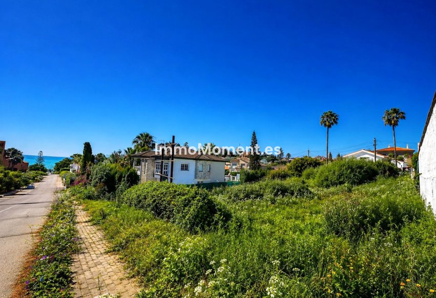 Resale - Plot - Estepona - Estepona Centro