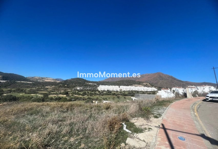 Resale - Plot - Estepona - Estepona Centro