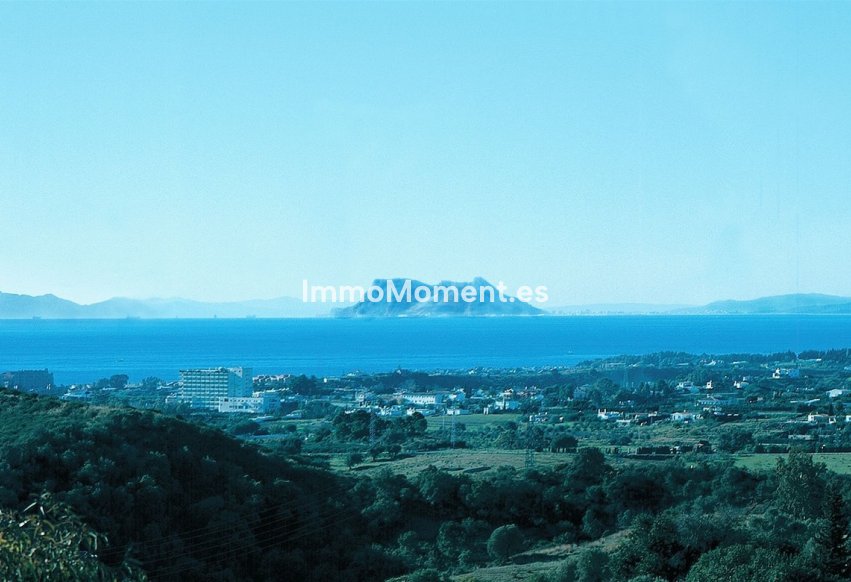 Resale - Plot - Estepona - New Golden Mile