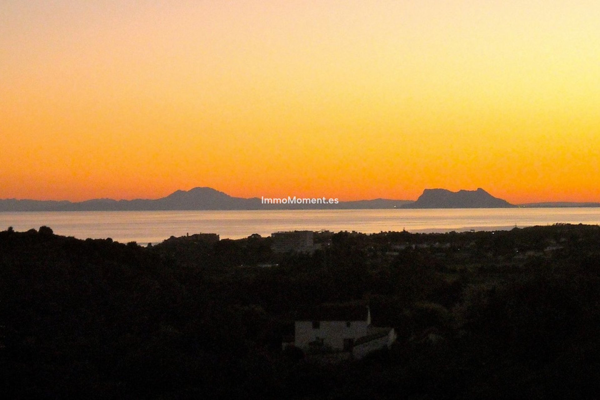 Resale - Plot - Estepona - New Golden Mile