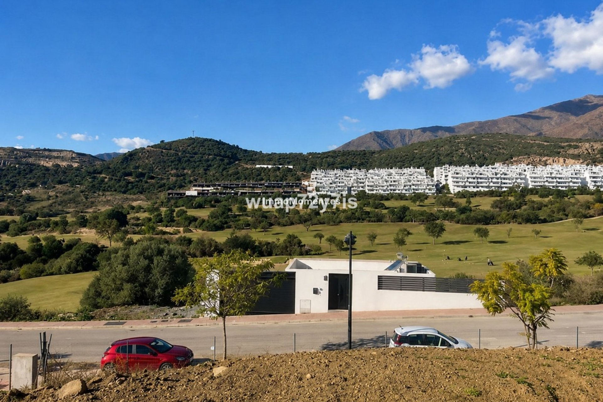 Resale - Plot - Estepona - Valle Romano