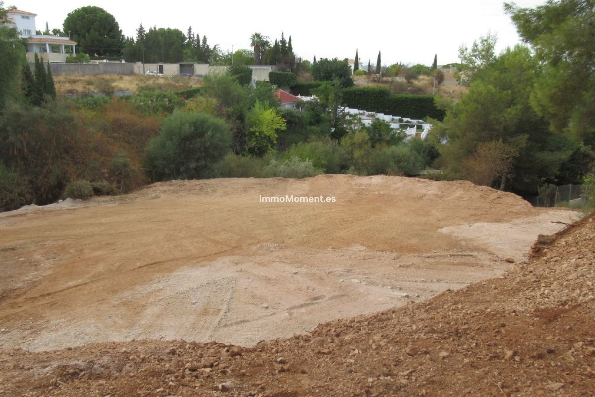 Resale - Plot - Inland  - Alhaurín de la Torre
