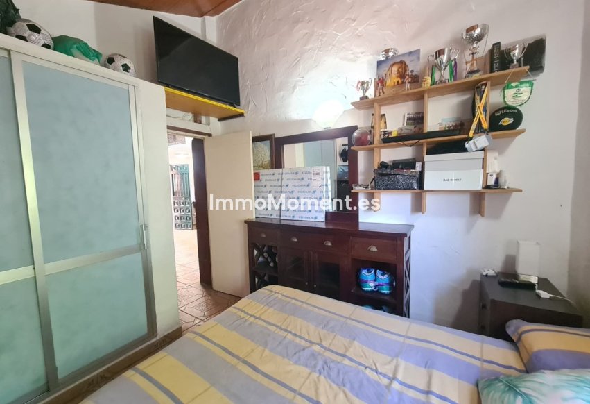 Resale - Plot - Inland  - Alhaurín de la Torre