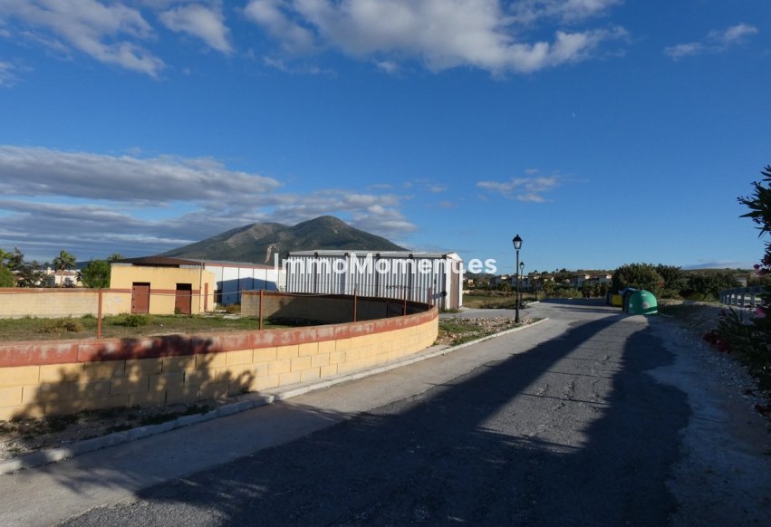 Resale - Plot - Inland  - Coín