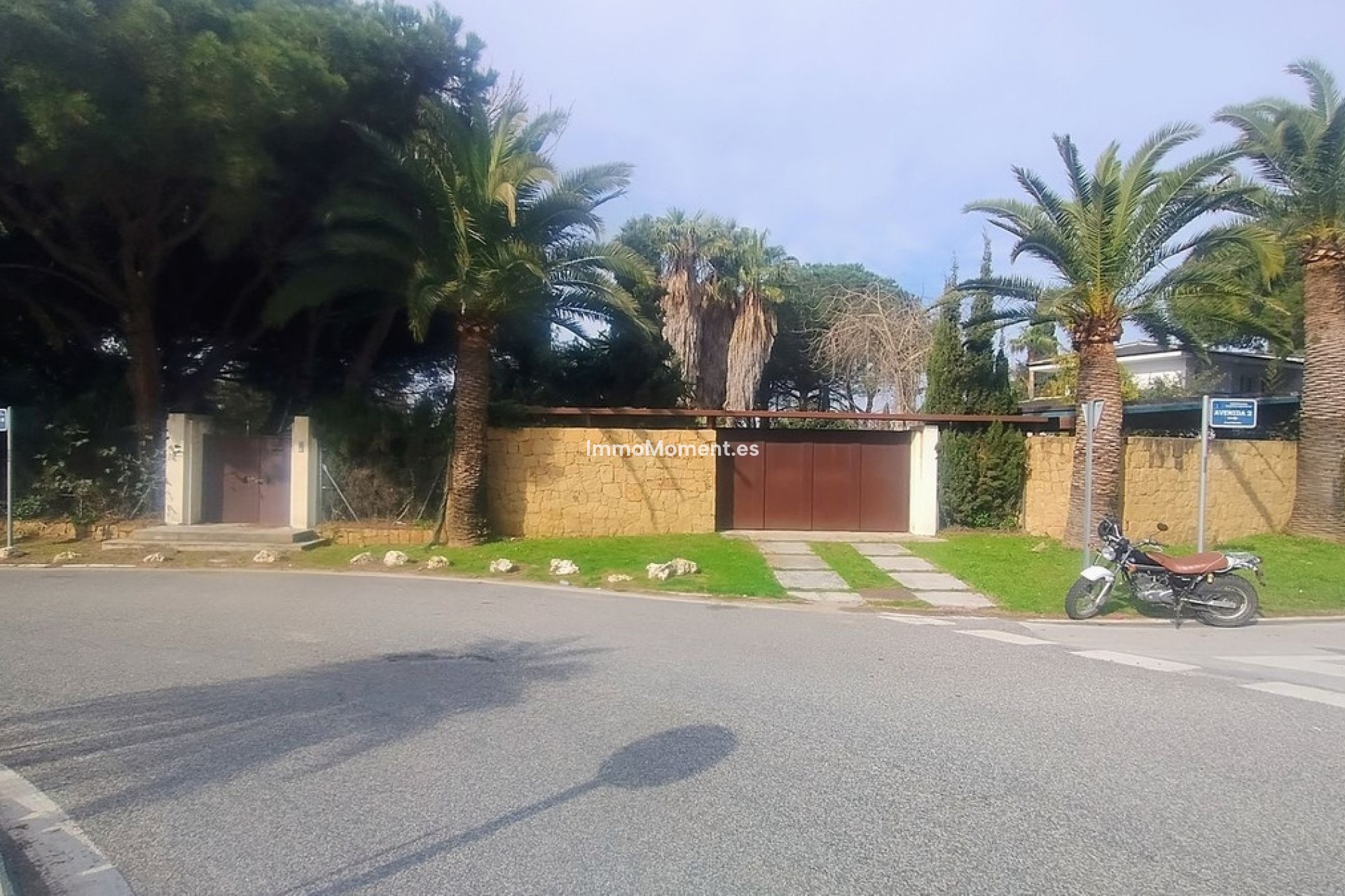 Resale - Plot - Marbella - Hacienda Las Chapas