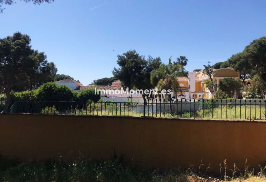 Resale - Plot - Marbella - Hacienda Las Chapas
