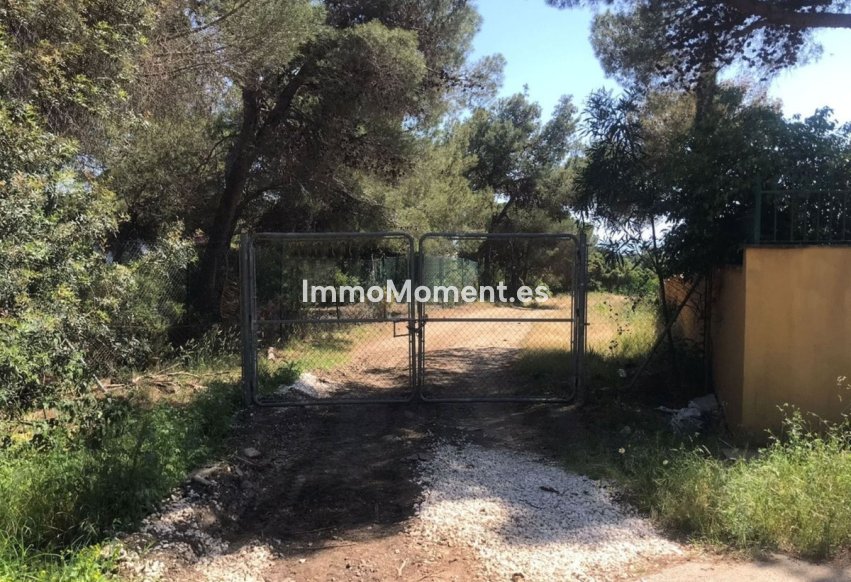 Resale - Plot - Marbella - Hacienda Las Chapas