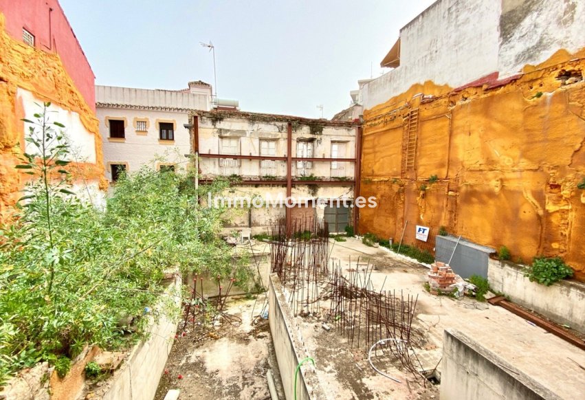 Resale - Plot - Marbella - Marbella Centro