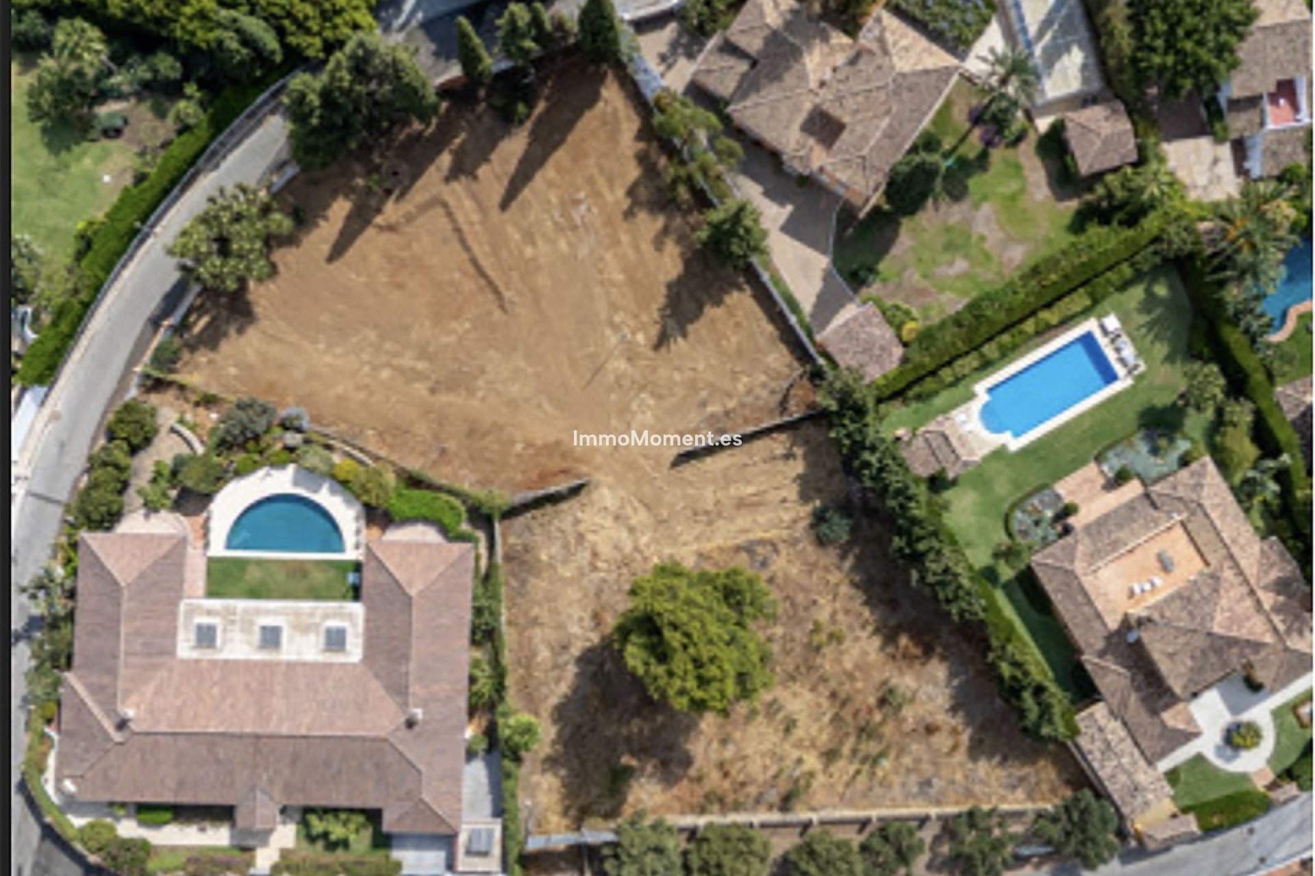 Resale - Plot - Marbella - Nagüeles
