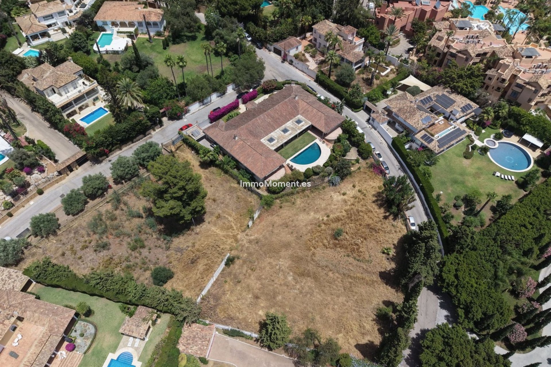 Resale - Plot - Marbella - Nagüeles