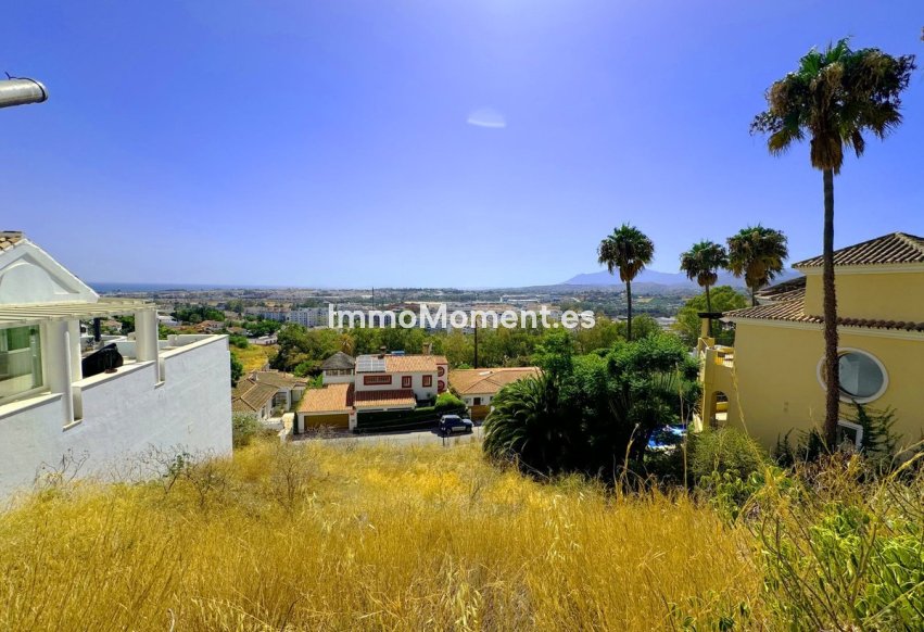 Resale - Plot - Marbella - Nueva Andalucía