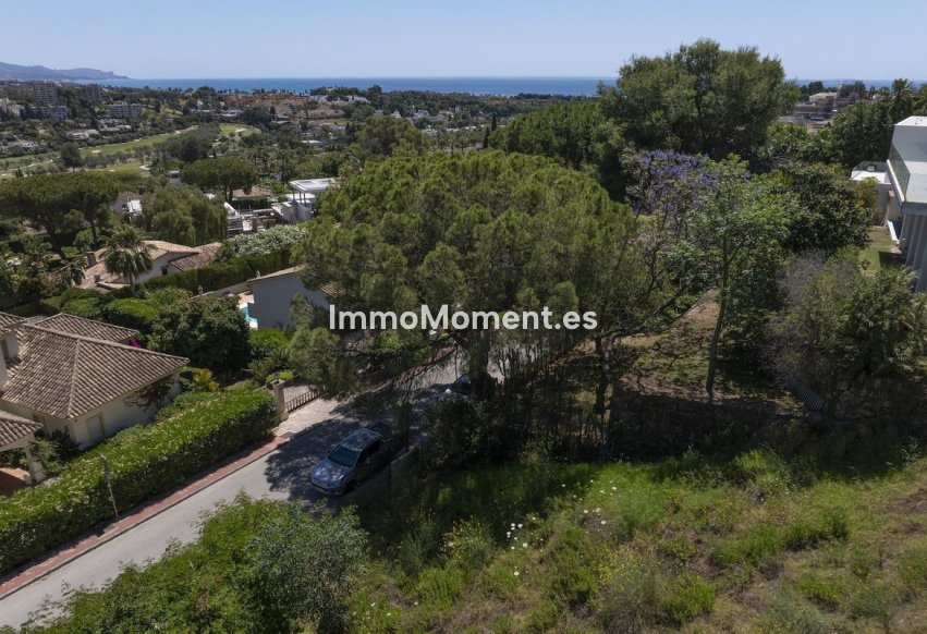 Resale - Plot - Marbella - Nueva Andalucía