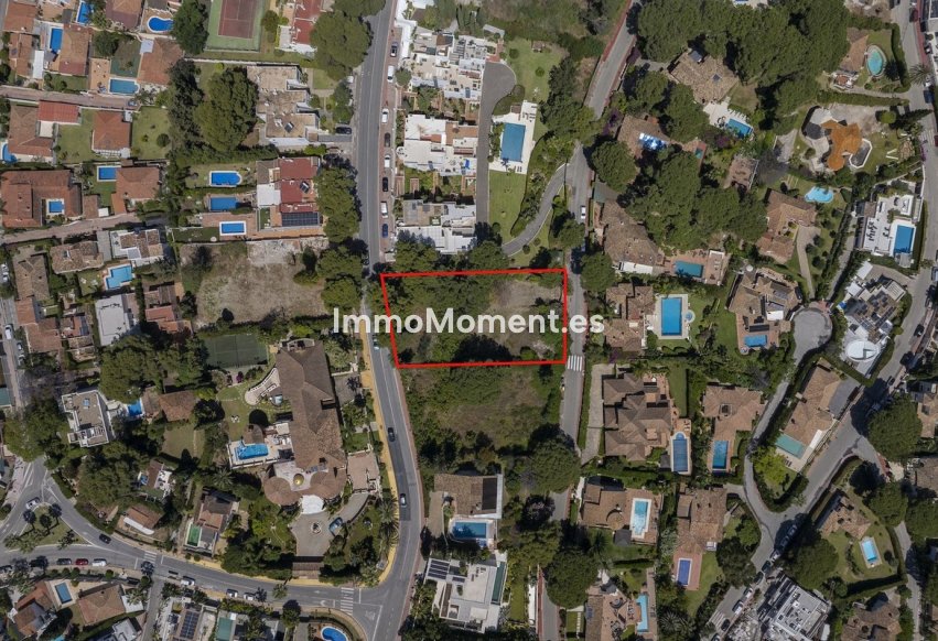 Resale - Plot - Marbella - Nueva Andalucía