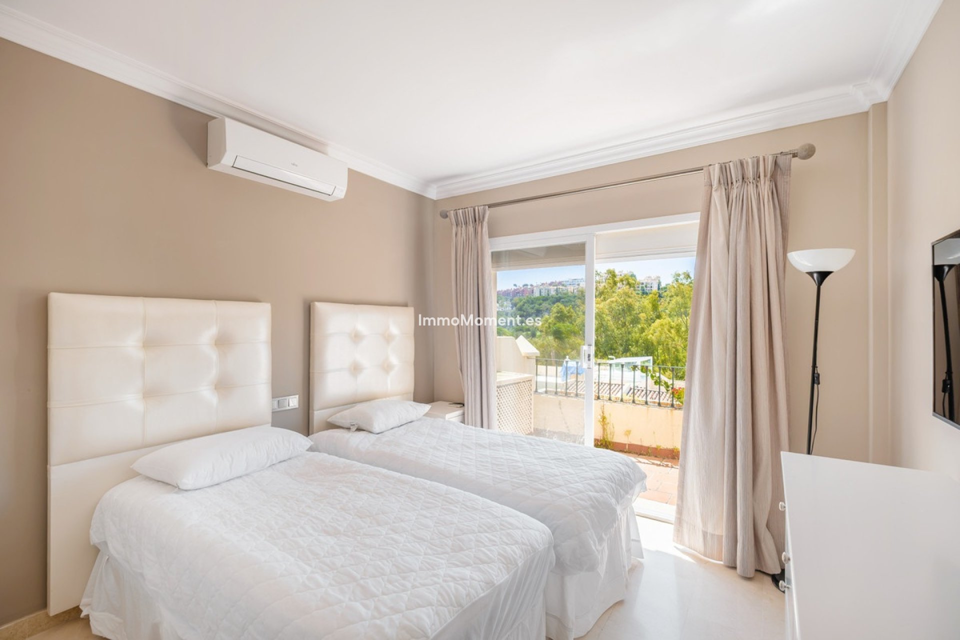 Resale - Townhouse - Benahavís - Benahavís Centro