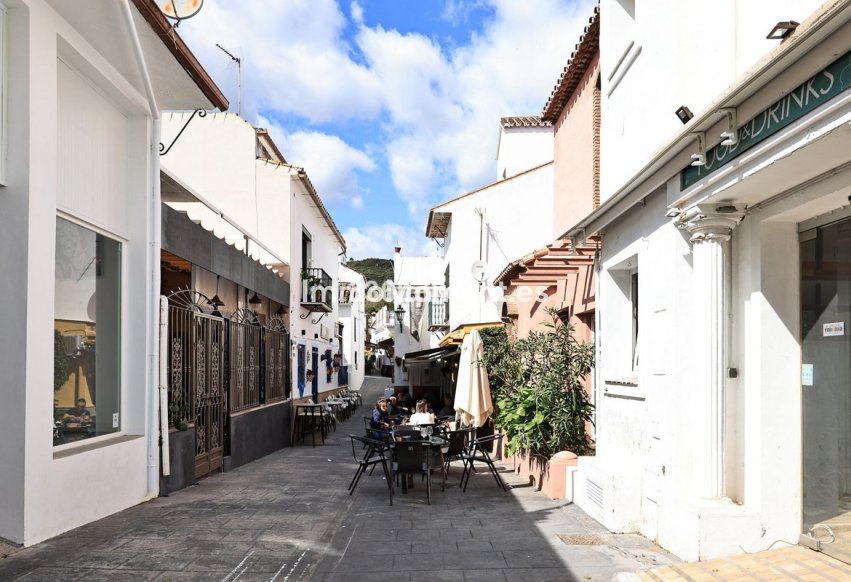Resale - Townhouse - Benahavís - Benahavís Centro