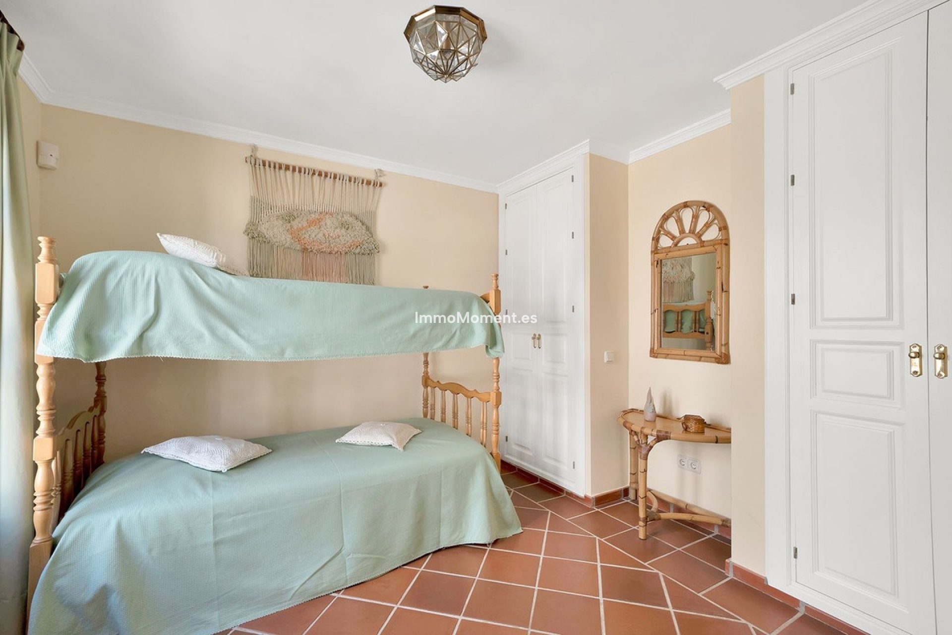 Resale - Townhouse - Benahavís - Benahavís Centro