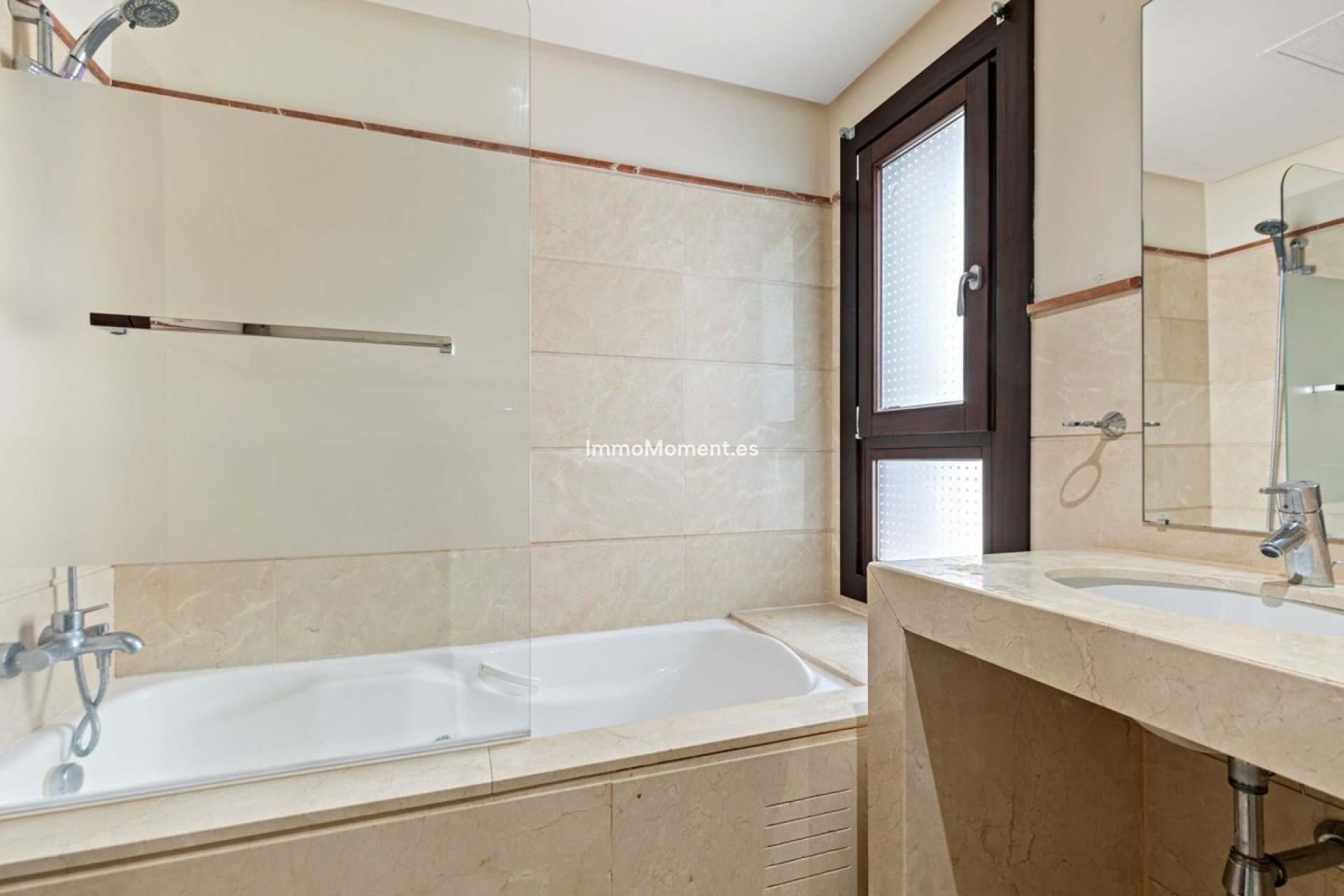 Resale - Townhouse - Benahavís - Benahavís Centro