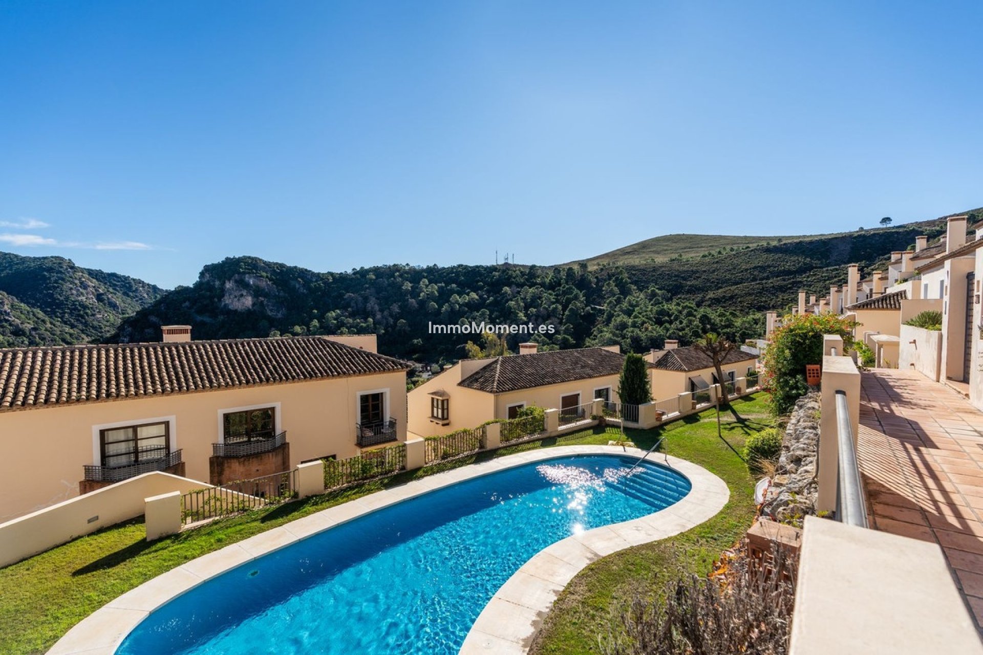 Resale - Townhouse - Benahavís - Benahavís Centro