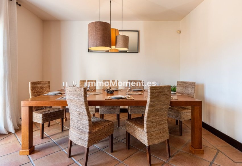 Resale - Townhouse - Benahavís - Benahavís Centro