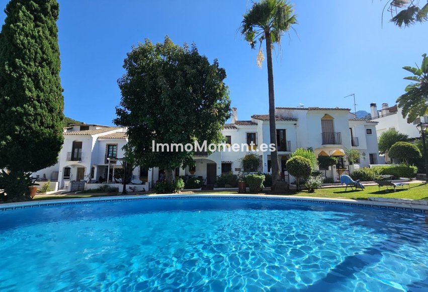 Resale - Townhouse - Benahavís - Benahavís Centro