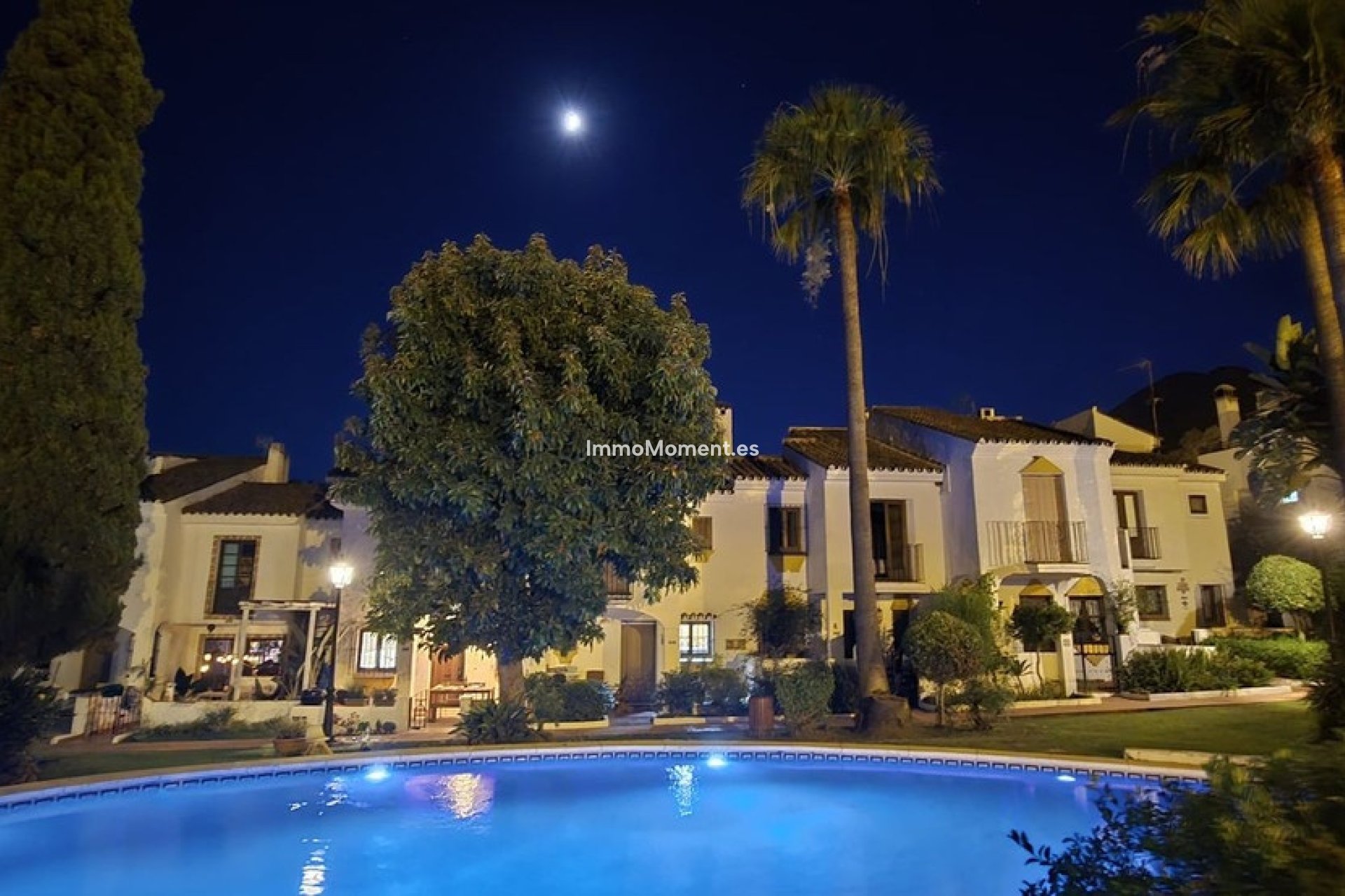 Resale - Townhouse - Benahavís - Benahavís Centro