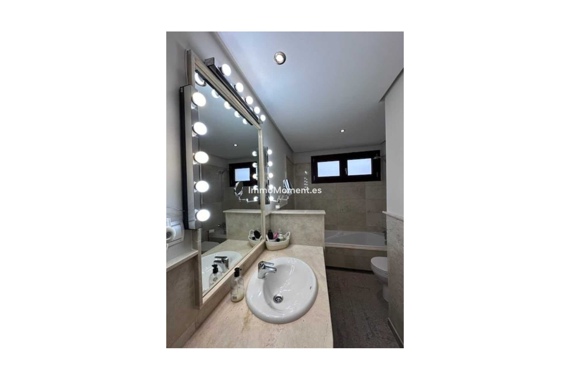 Resale - Townhouse - Benahavís - Benahavís Centro