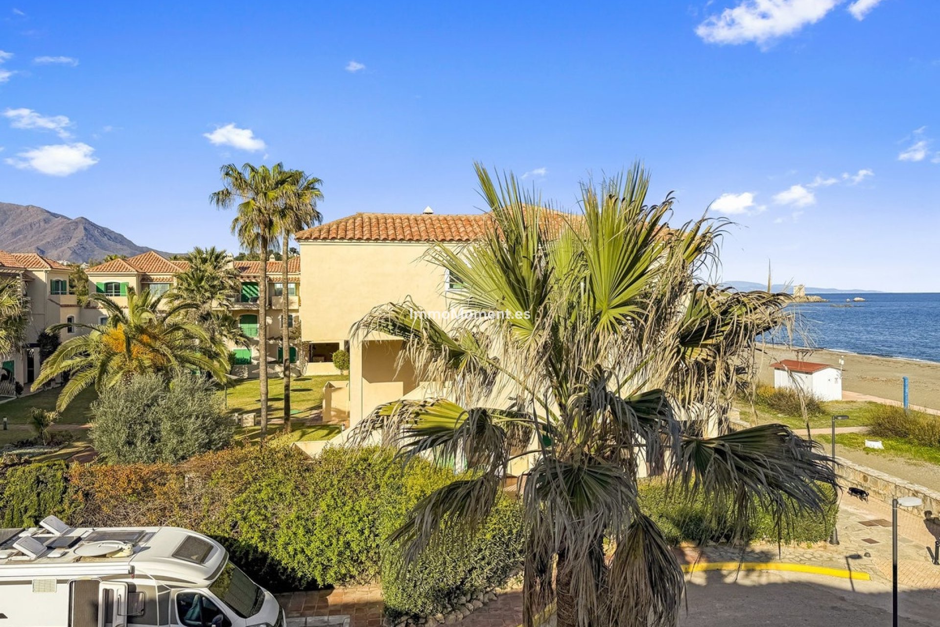 Resale - Townhouse - Casares - Casares Centro