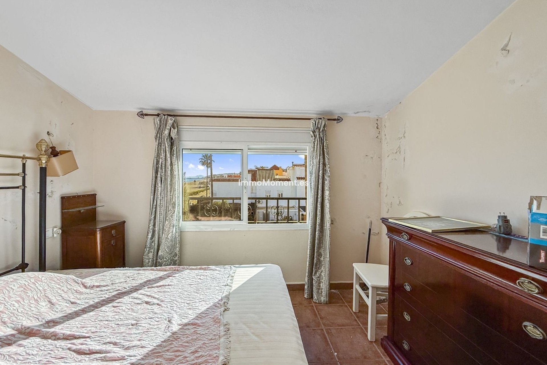 Resale - Townhouse - Casares - Casares Centro