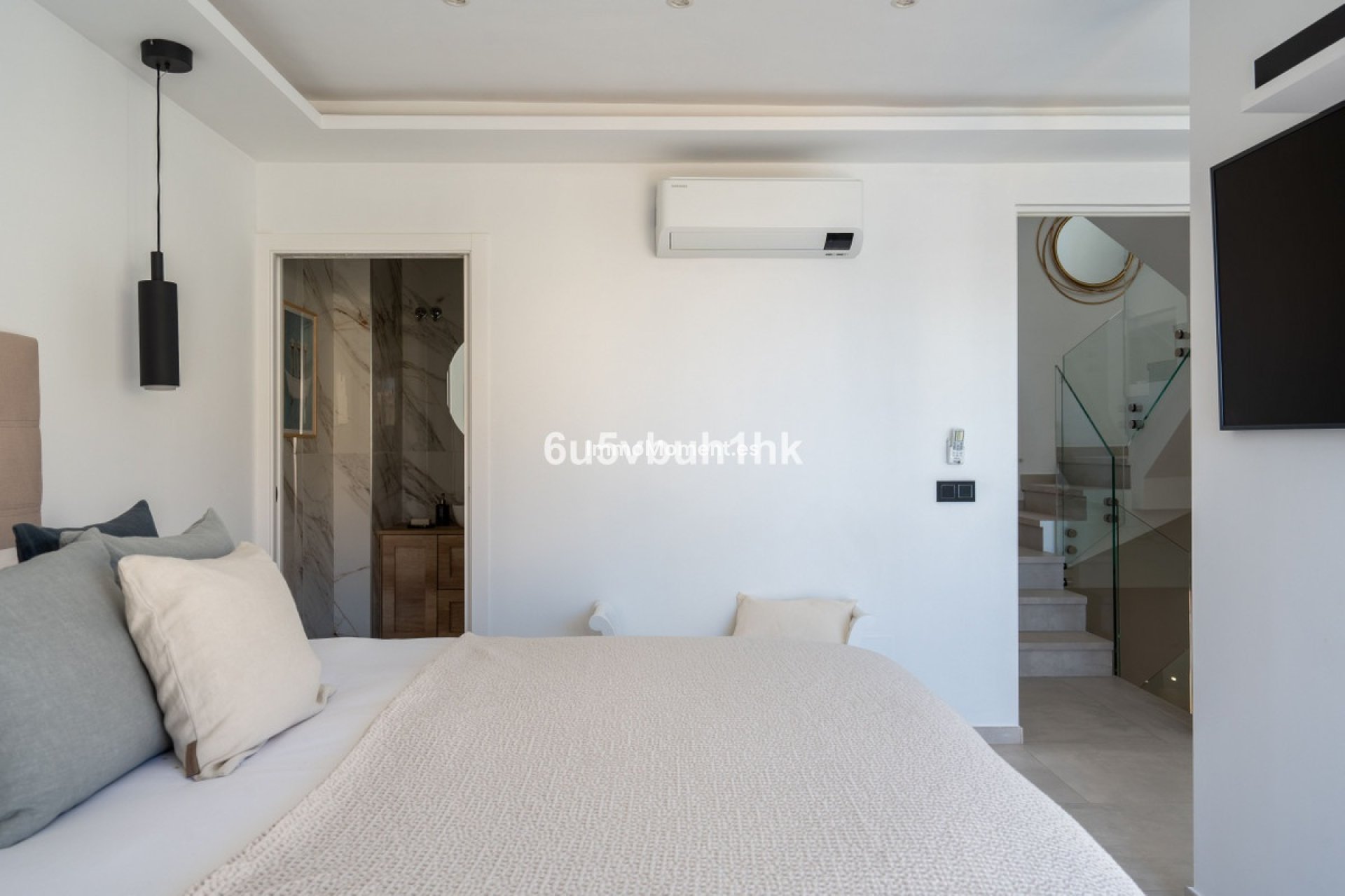 Resale - Townhouse - Casares - Casares Centro