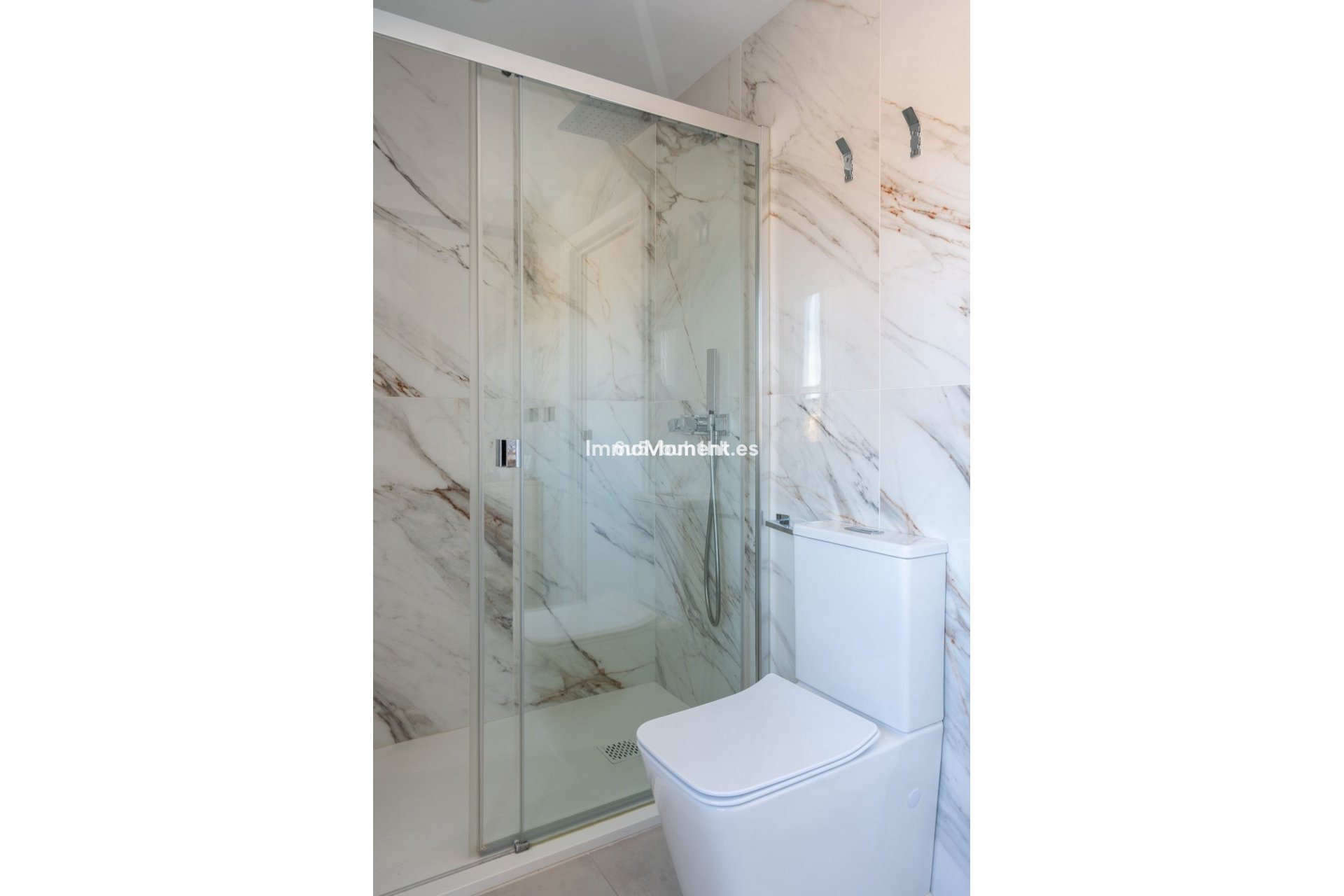 Resale - Townhouse - Casares - Casares Centro