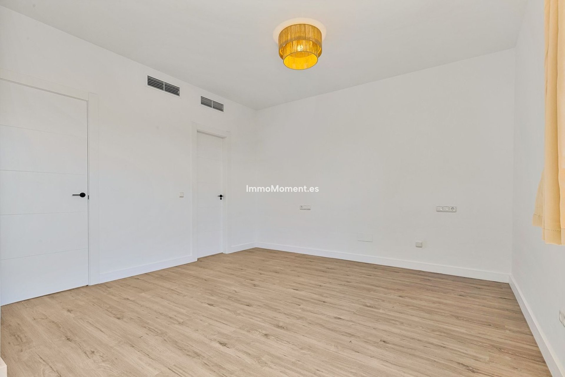 Resale - Townhouse - Casares - Casares Playa