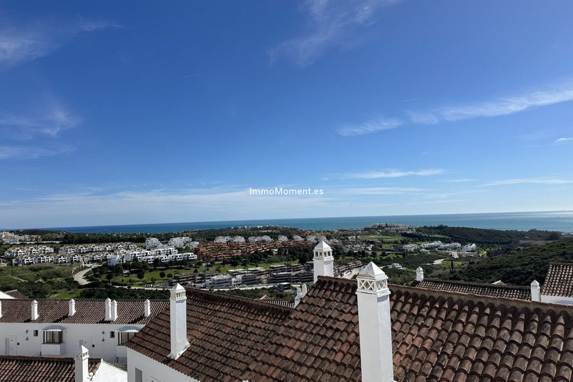 Resale - Townhouse - Casares - Doña Julia