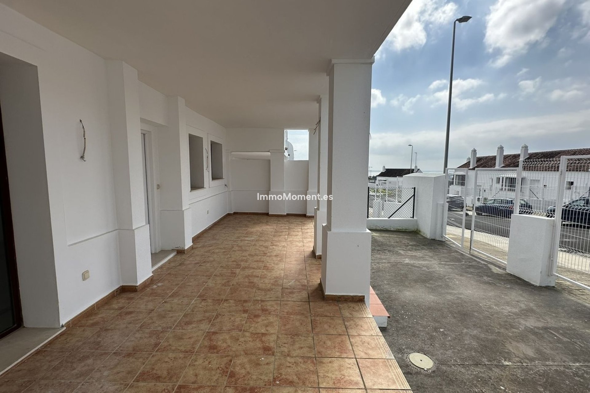 Resale - Townhouse - Casares - Doña Julia