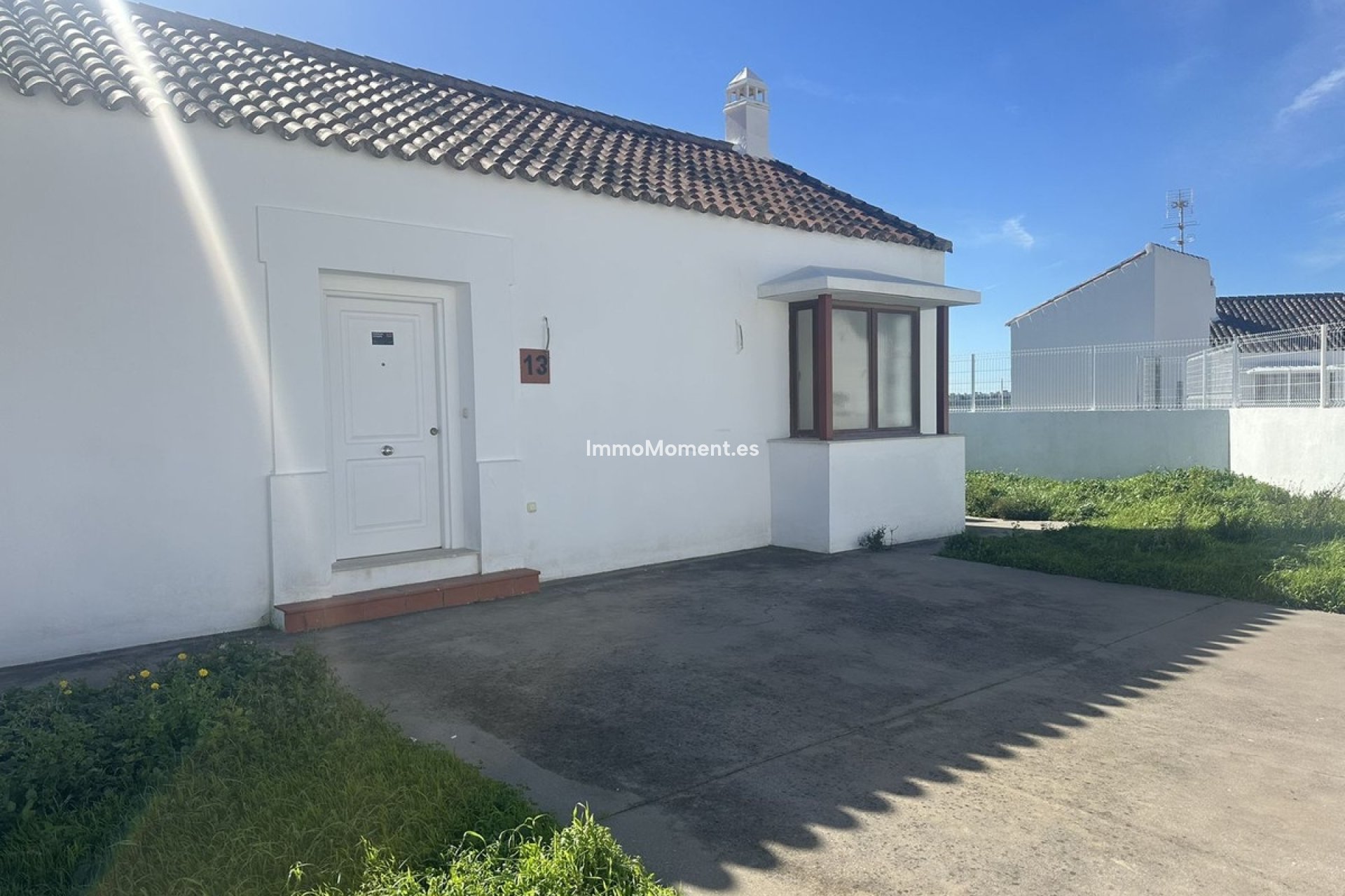 Resale - Townhouse - Casares - Doña Julia