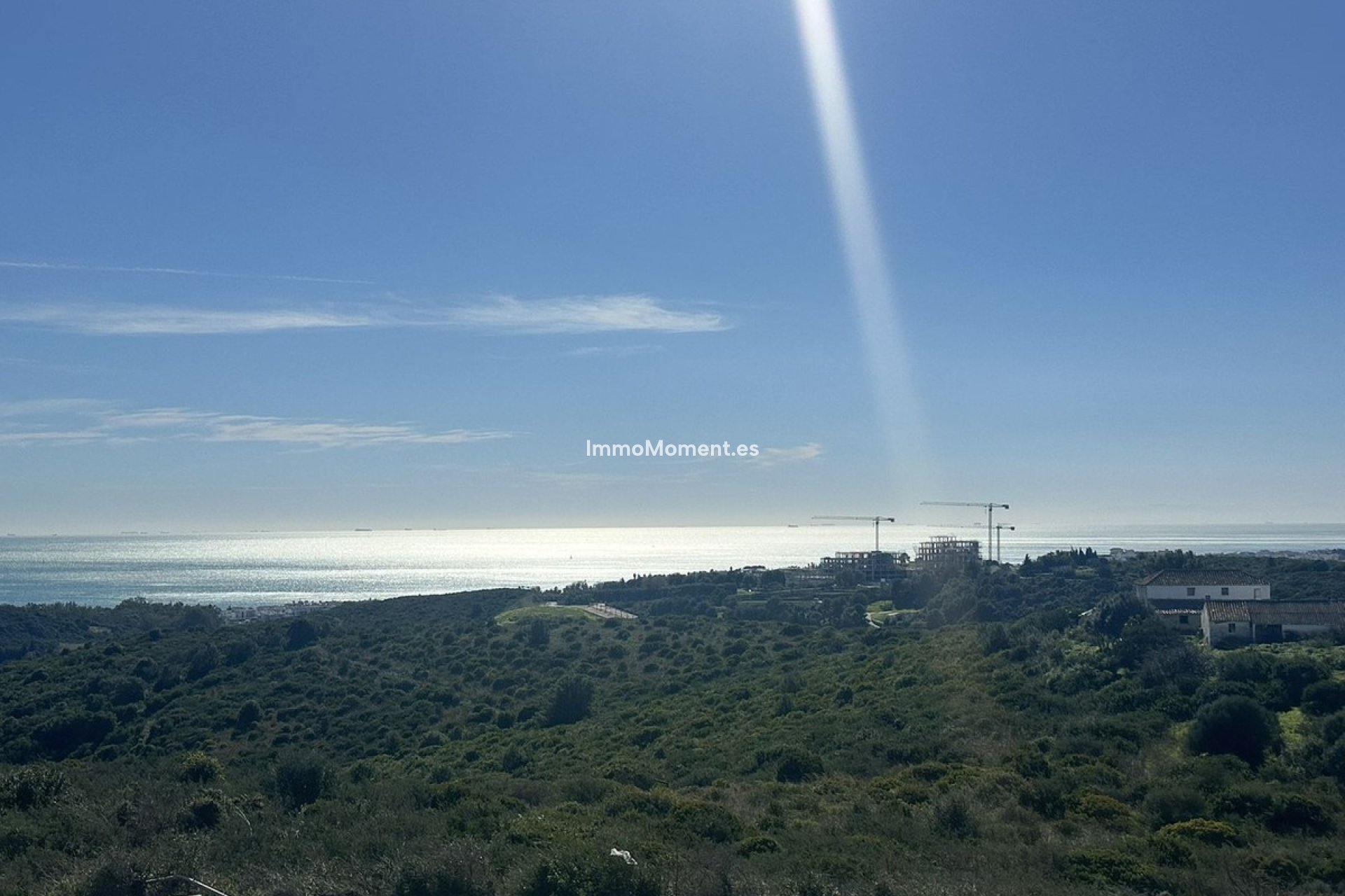 Resale - Townhouse - Casares - Doña Julia