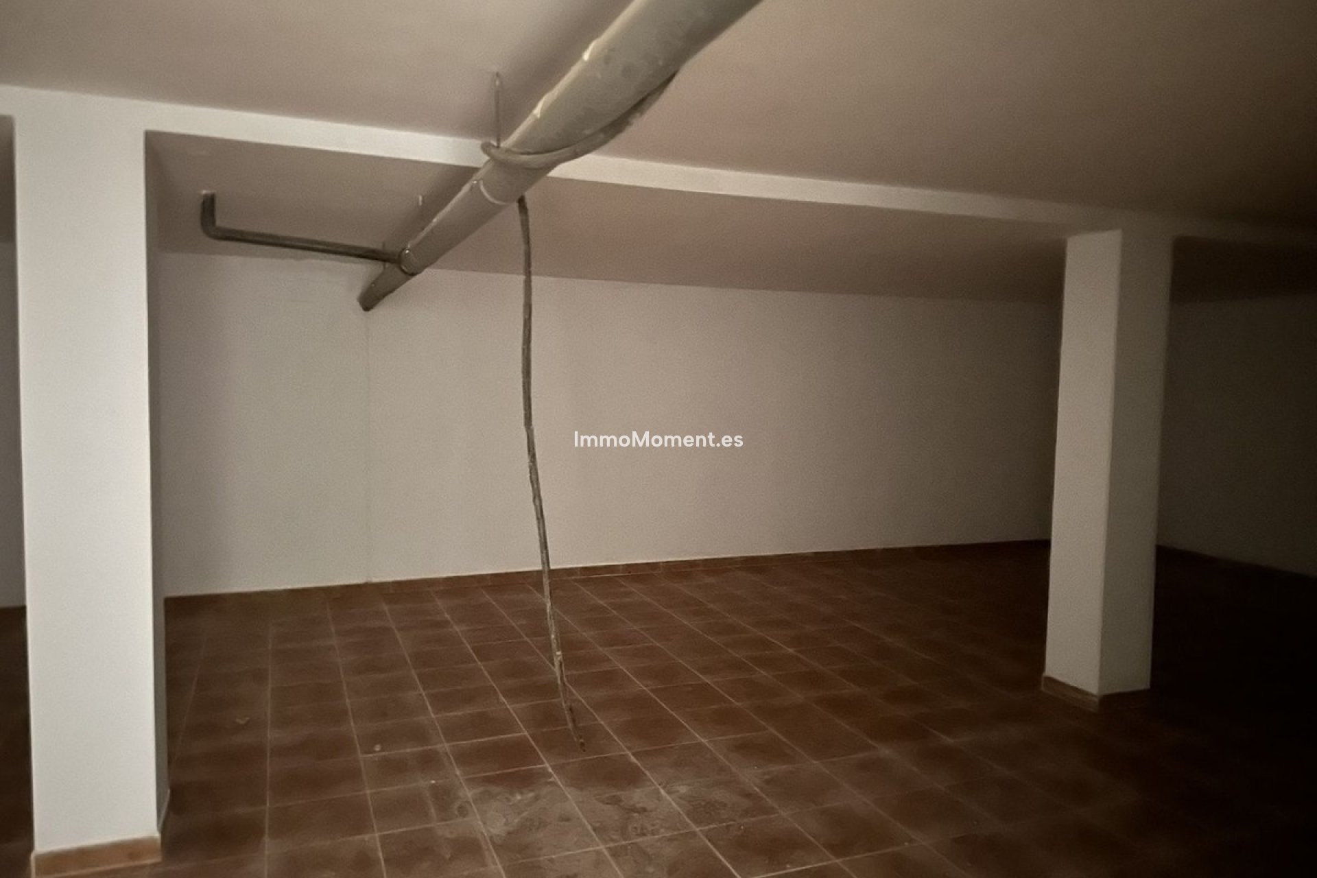 Resale - Townhouse - Casares - Doña Julia