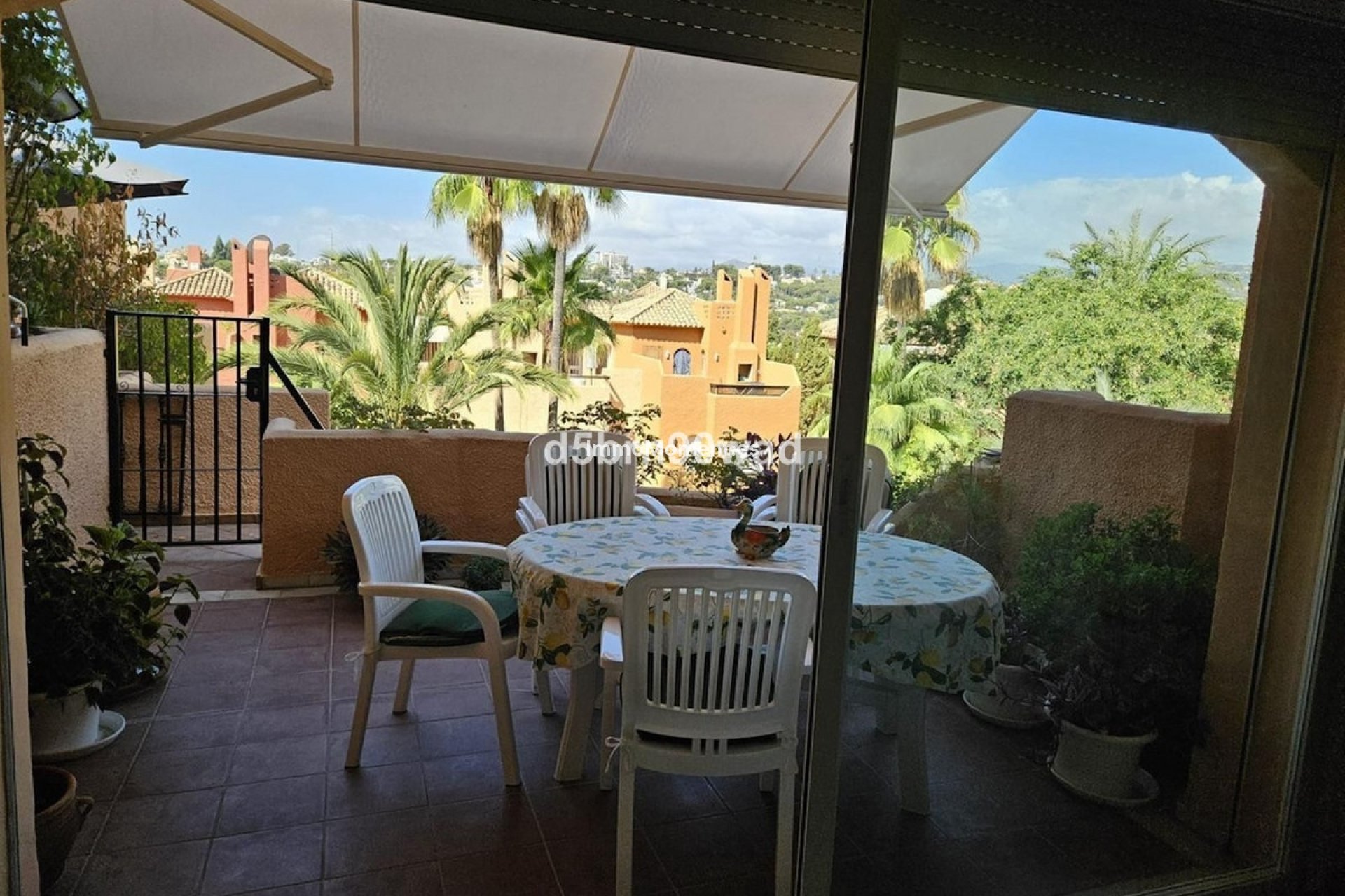 Resale - Townhouse - Estepona - Atalaya
