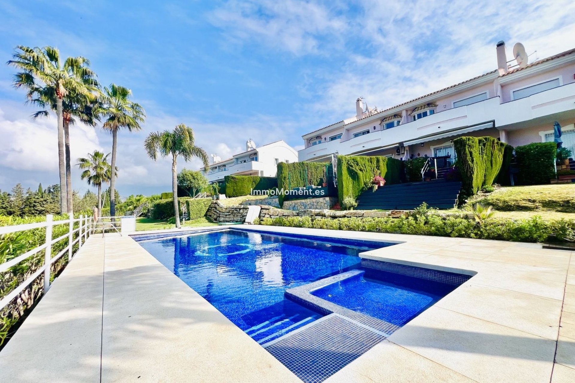 Resale - Townhouse - Estepona - Atalaya