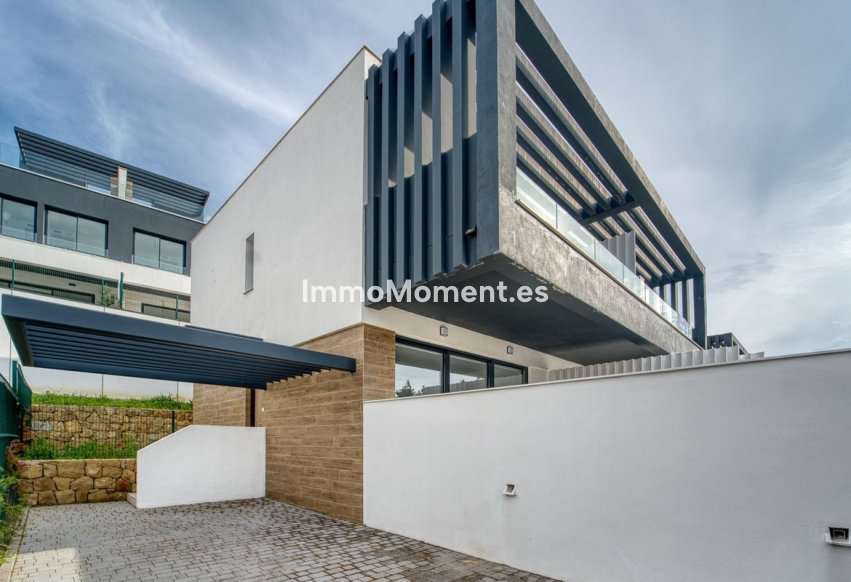 Resale - Townhouse - Estepona - Atalaya