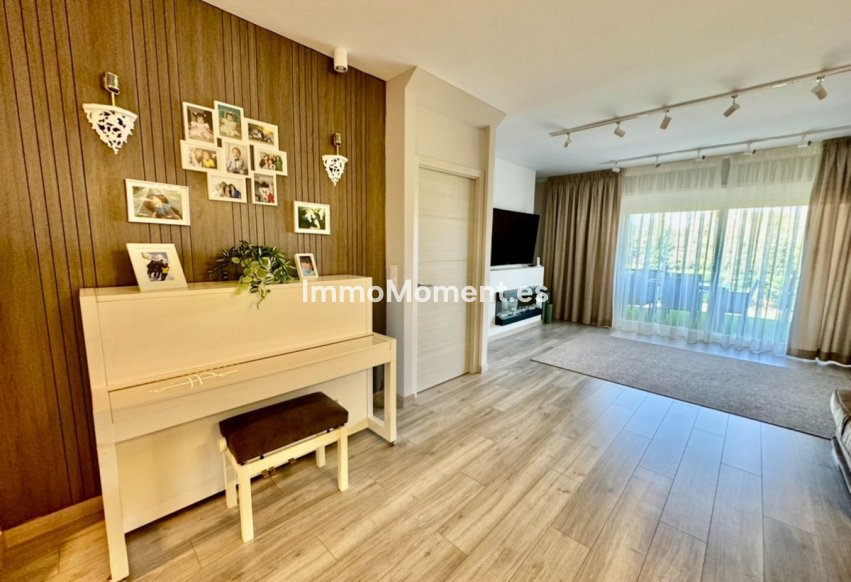Resale - Townhouse - Estepona - Atalaya