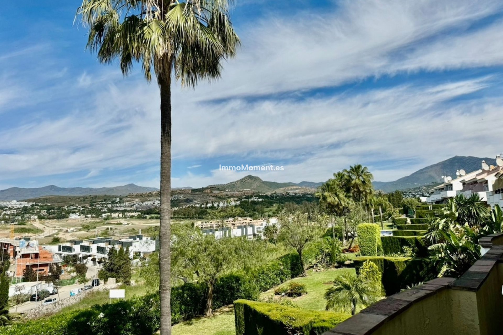 Resale - Townhouse - Estepona - Atalaya